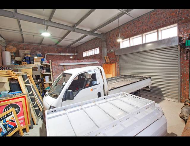 175M² FACTORY SOLD IN SUNNYDALE